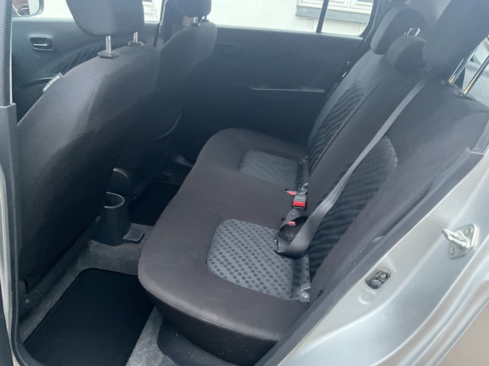 Suzuki Celerio 1,0 Dualjet Exclusive 5d