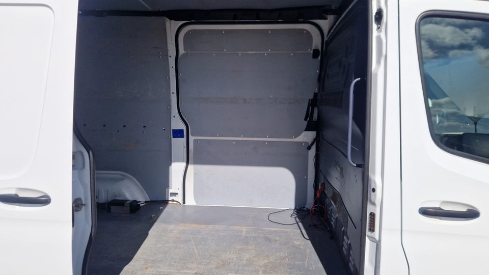 Mercedes Sprinter 317 2,0 CDi A2 Kassevogn aut. RWD