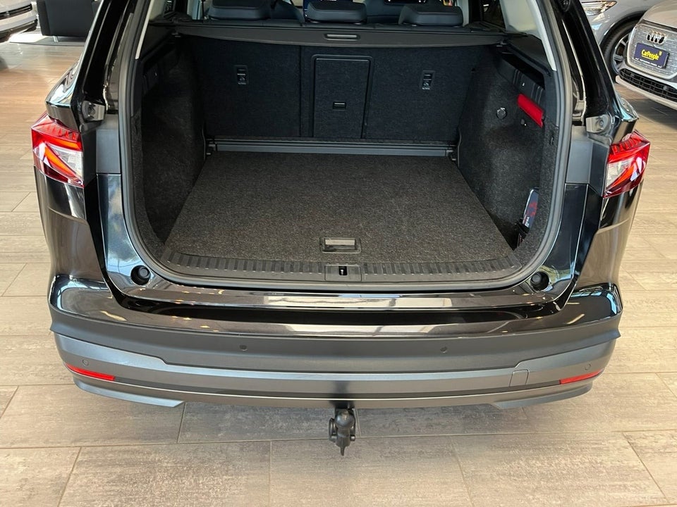 Skoda Enyaq 80 iV Suite 5d