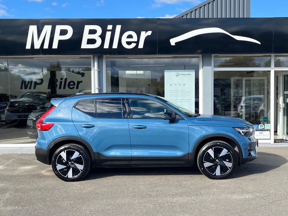 Volvo EX40 Twin Performance Plus 5d