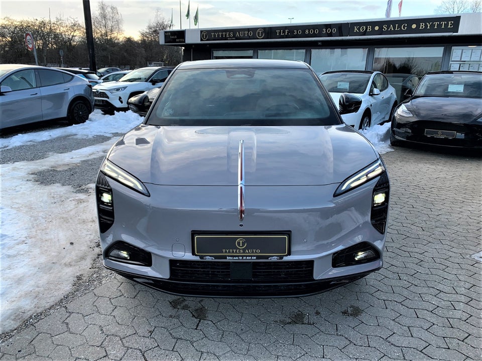 Hongqi EHS7 111 Exclusive 5d