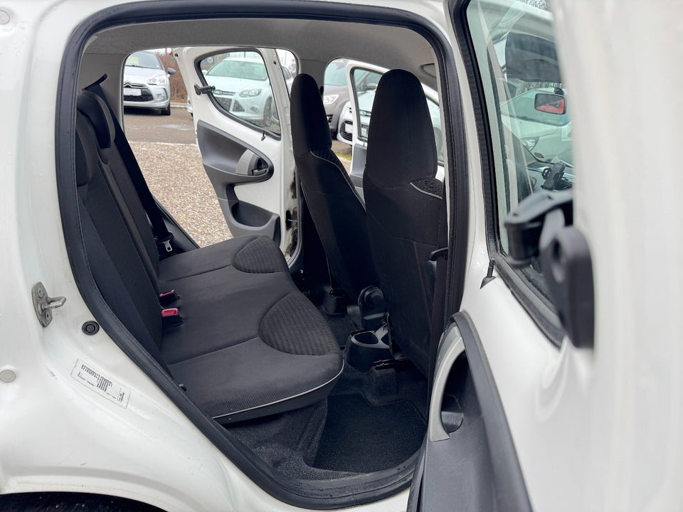 Peugeot 107 1,0 Active 5d