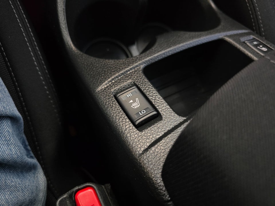 Nissan Qashqai 1,2 Dig-T 115 N-Connecta Vision 5d