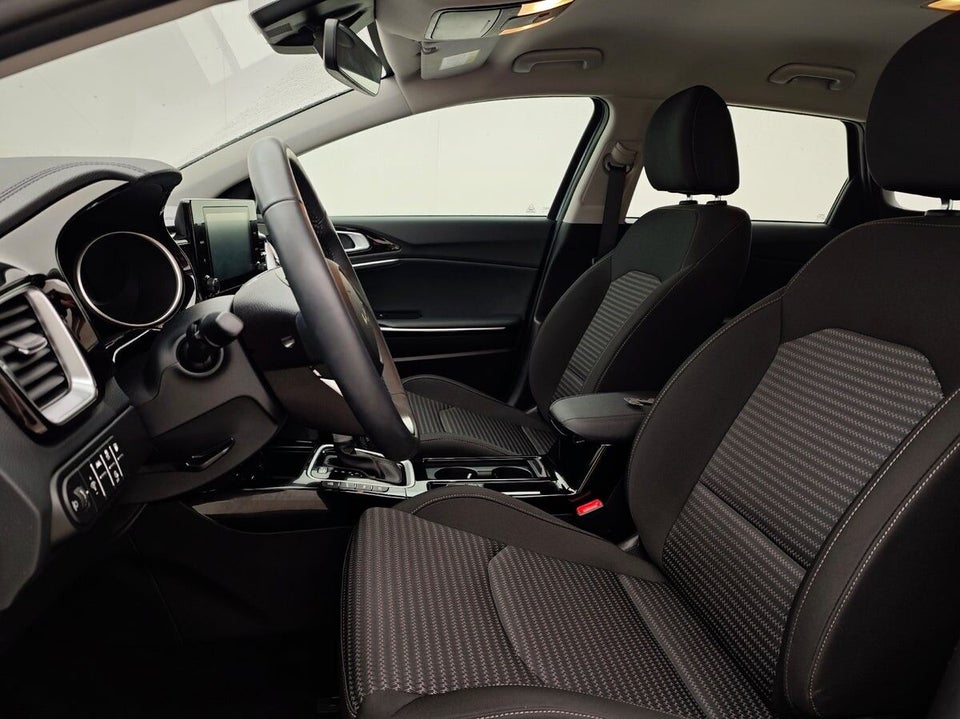 Kia Ceed 1,6 PHEV Prestige SW DCT 5d