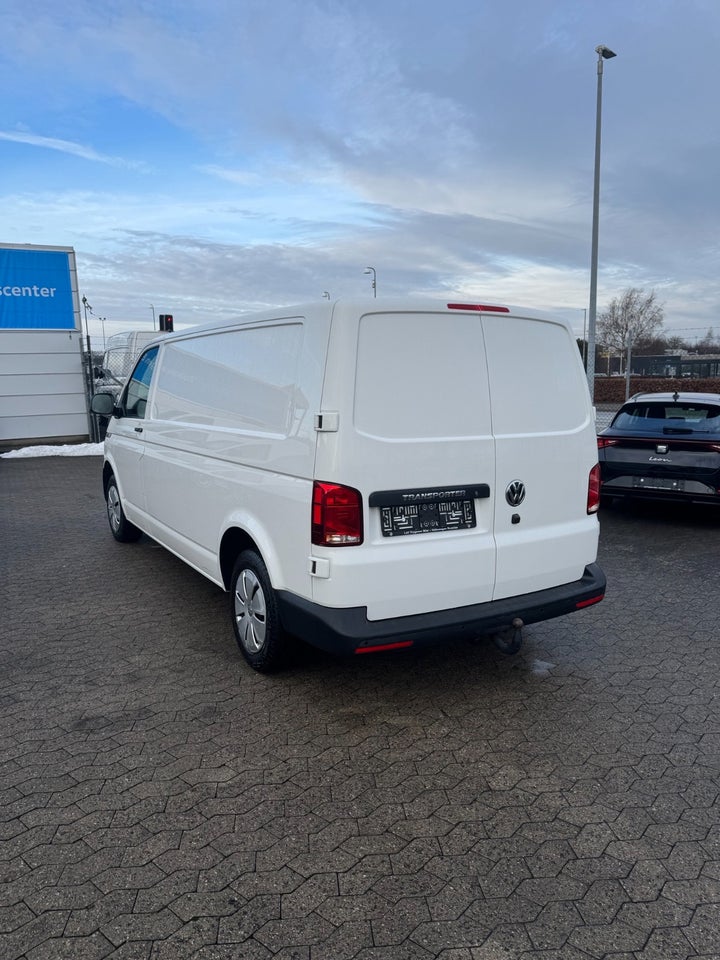 VW Transporter 2,0 TDi 150 Kassevogn DSG lang