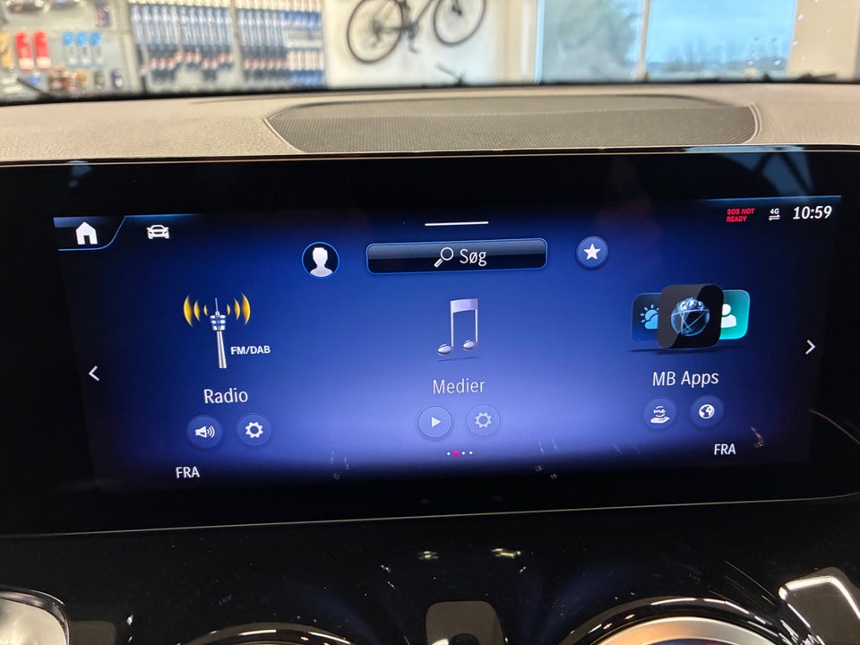 Mercedes EQB300 Progressive Advance 4Matic 5d