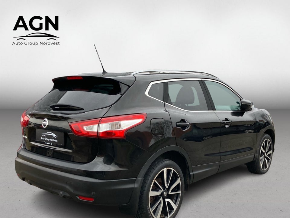 Nissan Qashqai 1,2 Dig-T 115 Tekna 5d