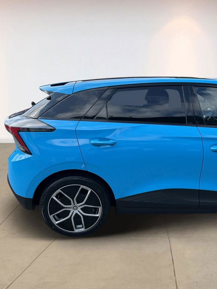 MG 4 77 Luxury Extended Range 5d