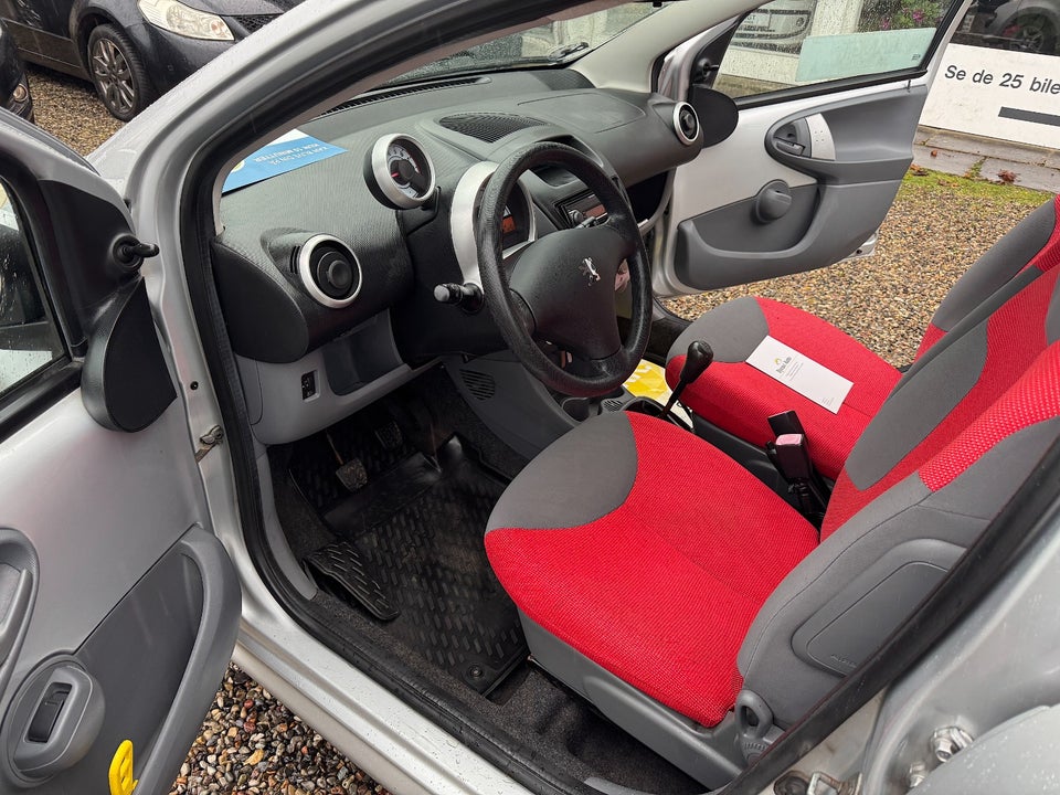 Peugeot 107 1,0 Trendy 5d