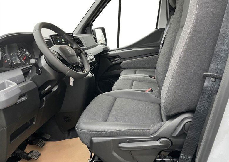 Renault Master V T33 2,0 dCi 130 L2H2 Kassevogn Tekno