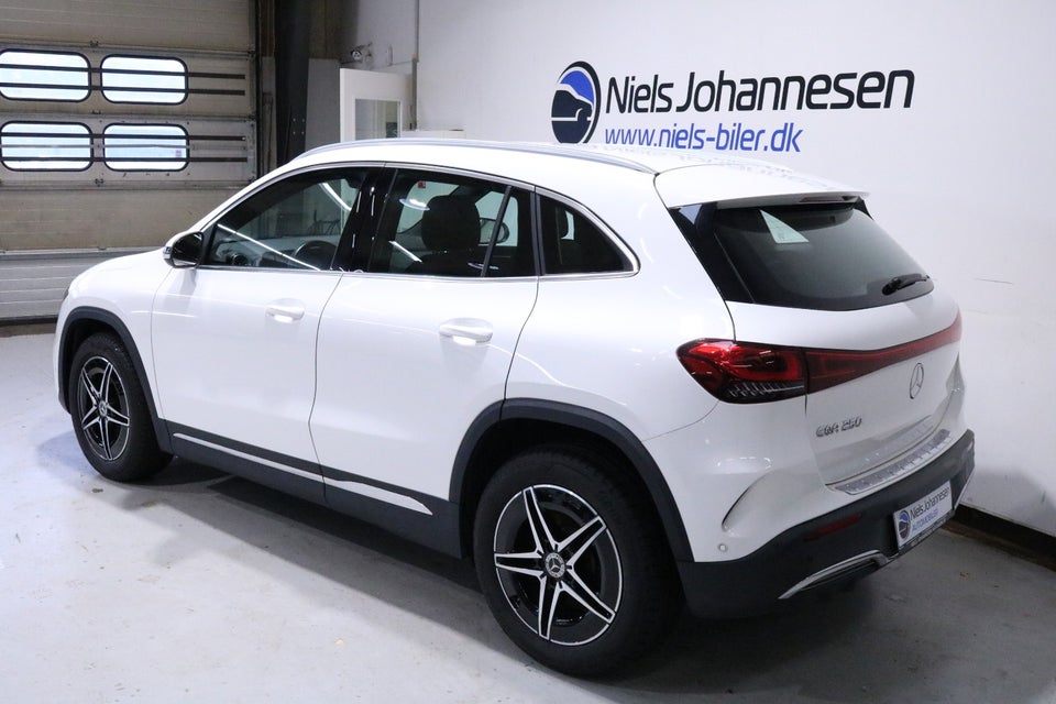 Mercedes EQA250 AMG Line 5d