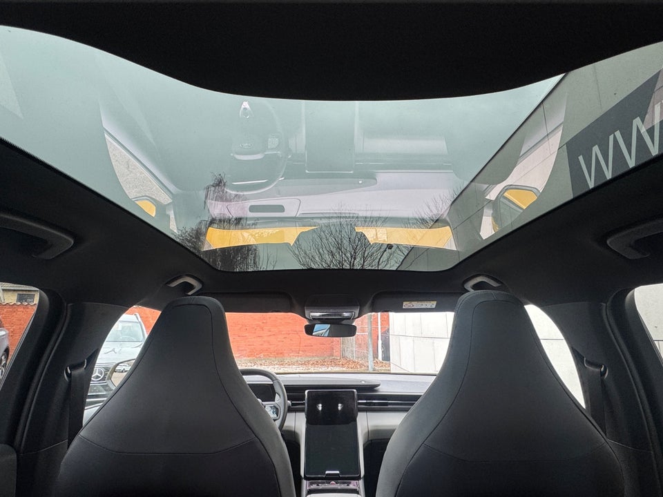 Ford Capri 77 Premium Extended Range 5d