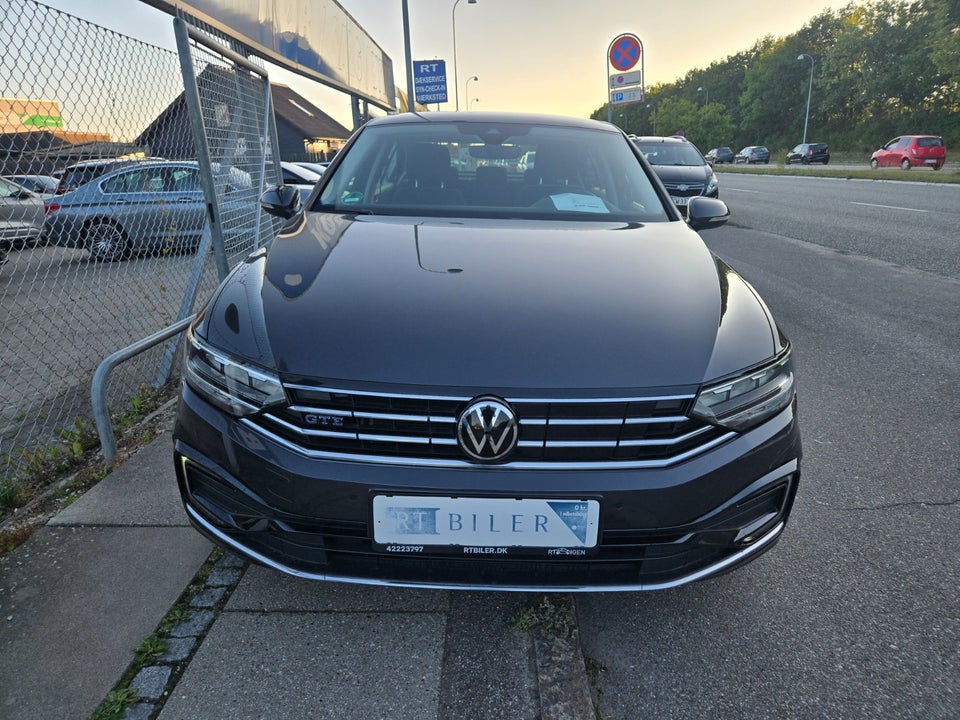 VW Passat 1,4 GTE DSG 4d