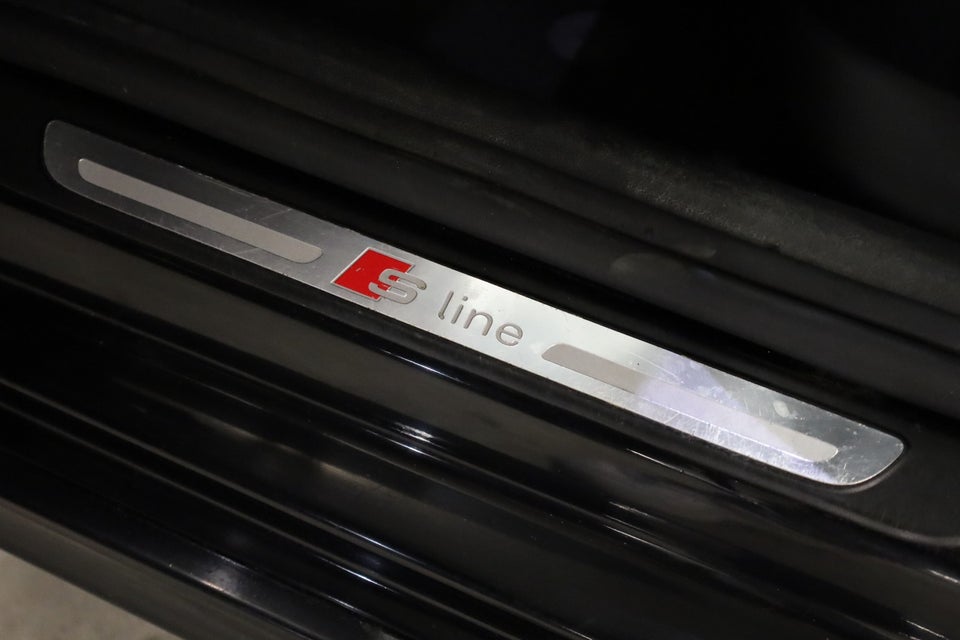 Audi A1 1,4 TFSi 185 S-line Sportback  S-tr. 5d