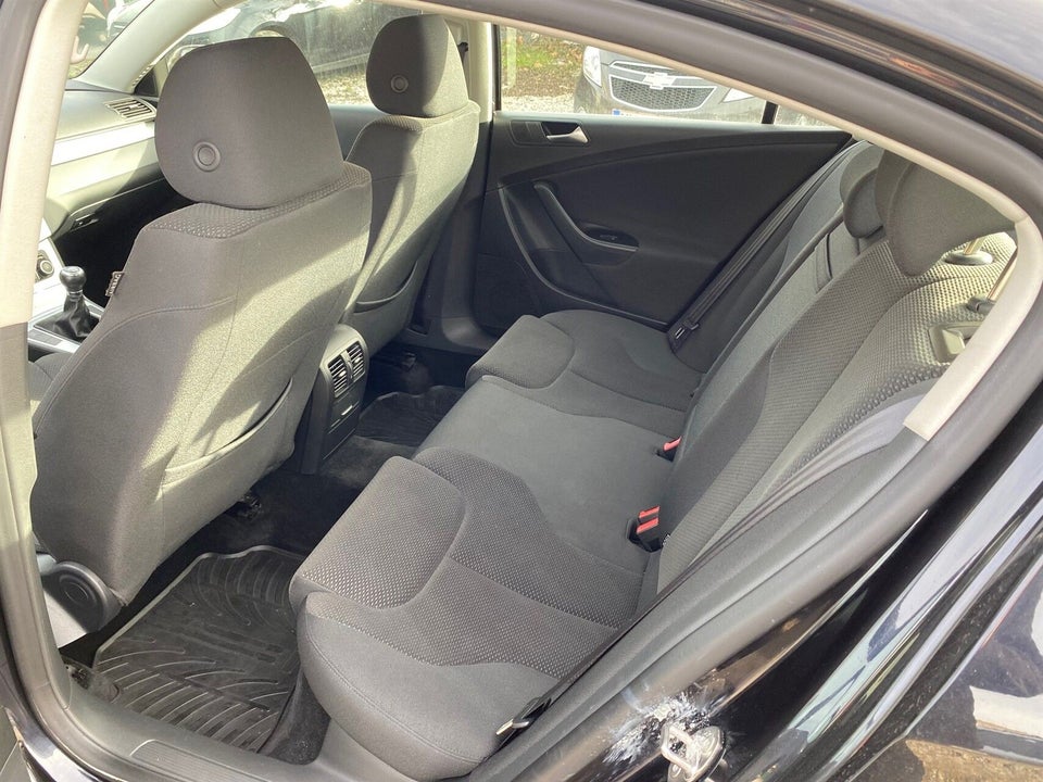 VW Passat 1,8 TSi 160 Trendline 4d