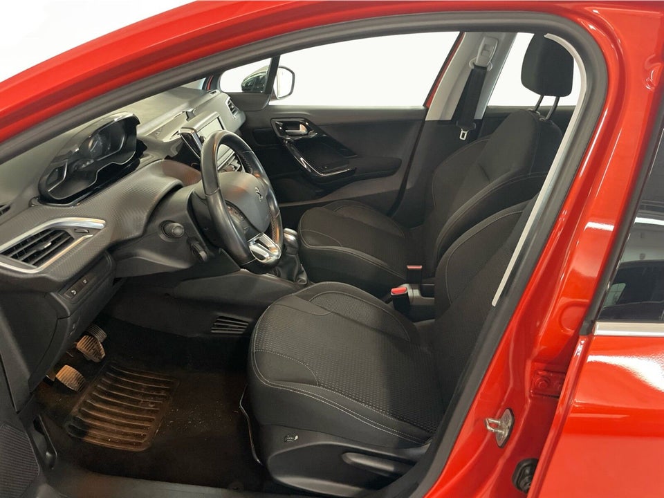 Peugeot 208 1,2 e-THP 110 Sport 5d