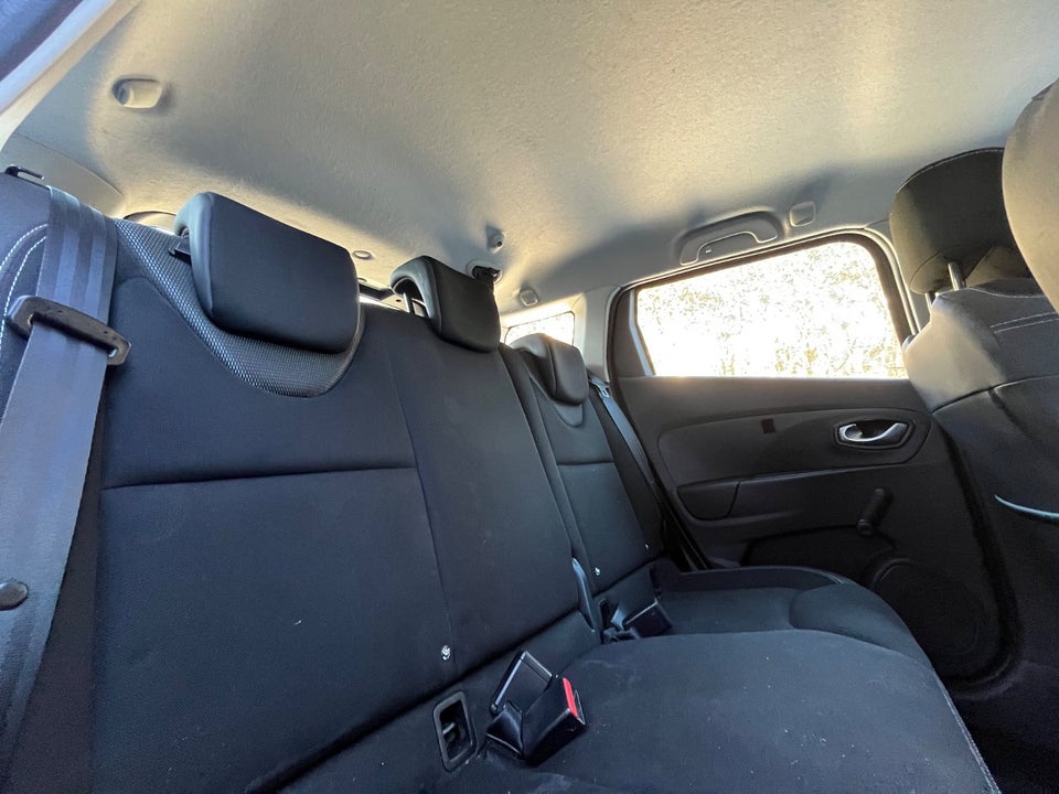 Renault Clio IV 0,9 TCe 90 Limited Sport Tourer 5d