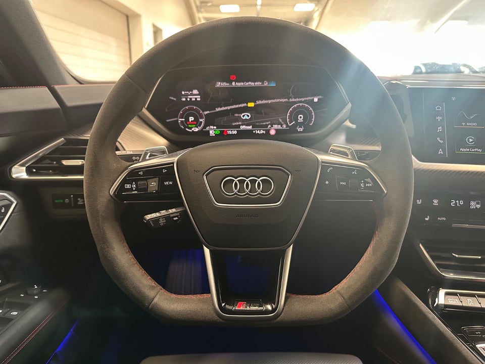 Audi RS e-tron GT quattro 4d