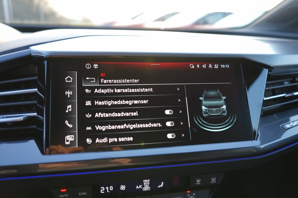 Audi Q4 e-tron 40 S-line 5d