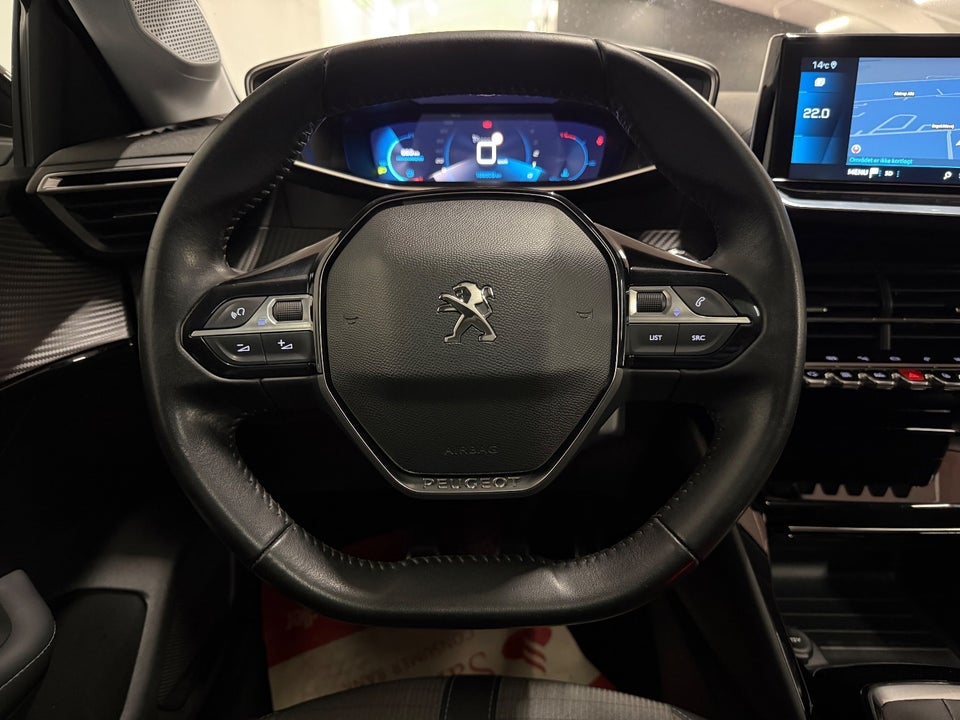 Peugeot 208 1,5 BlueHDi 100 Allure Sky 5d