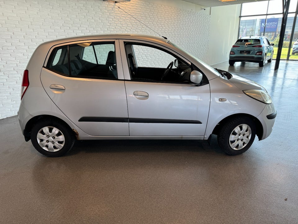 Hyundai i10 1,1 Classic 5d