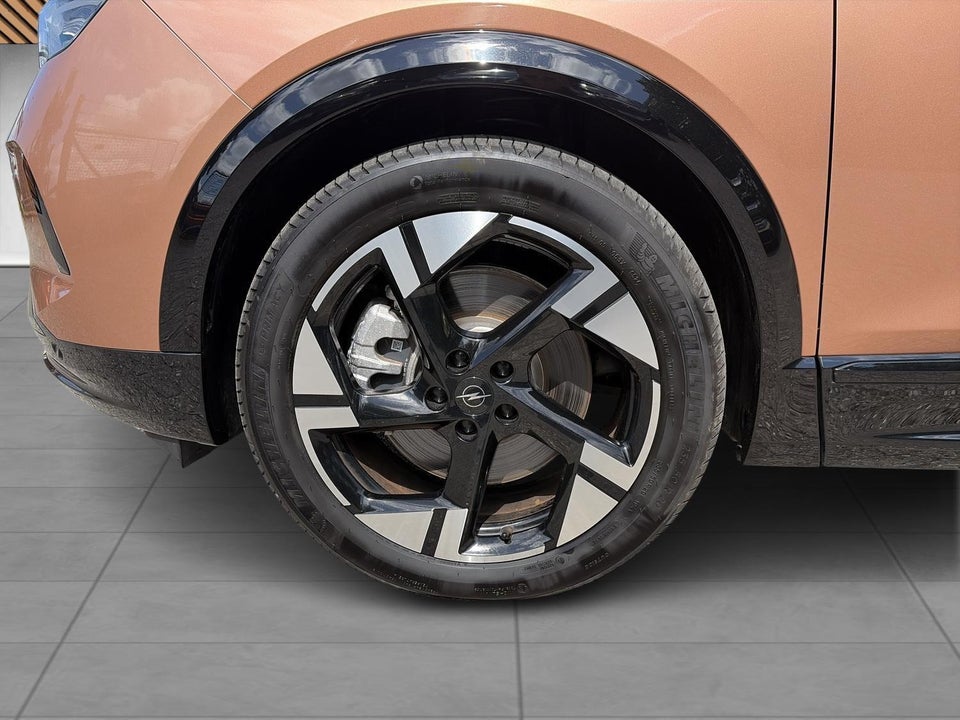 Opel Grandland-e 82 GS 5d