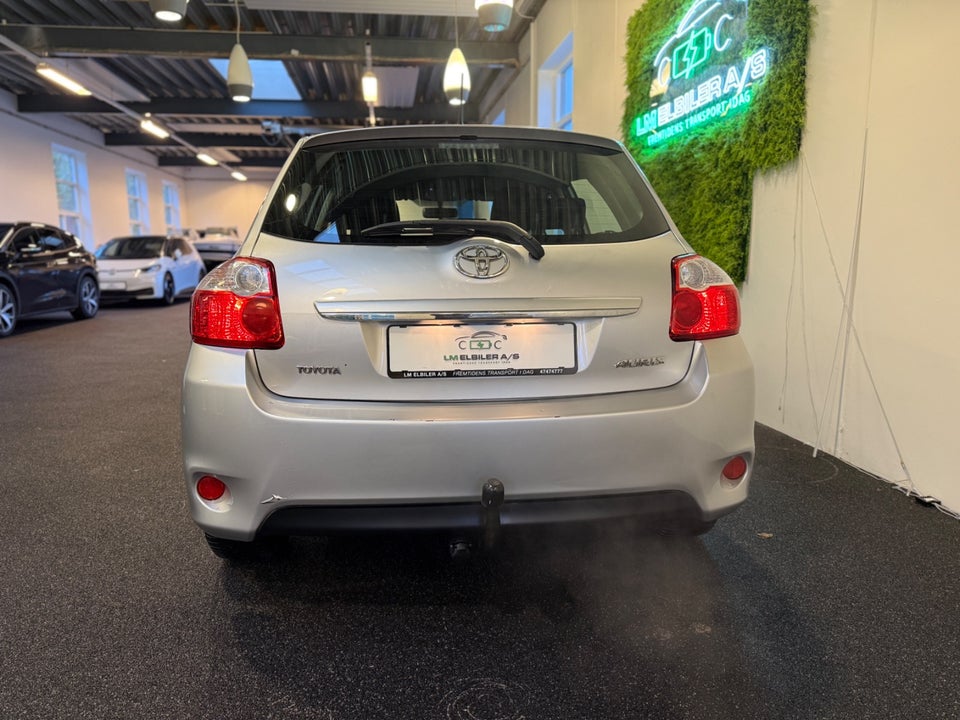 Toyota Auris 1,6 T2 5d