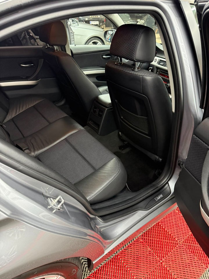 BMW 320i 2,0 Steptr. 4d