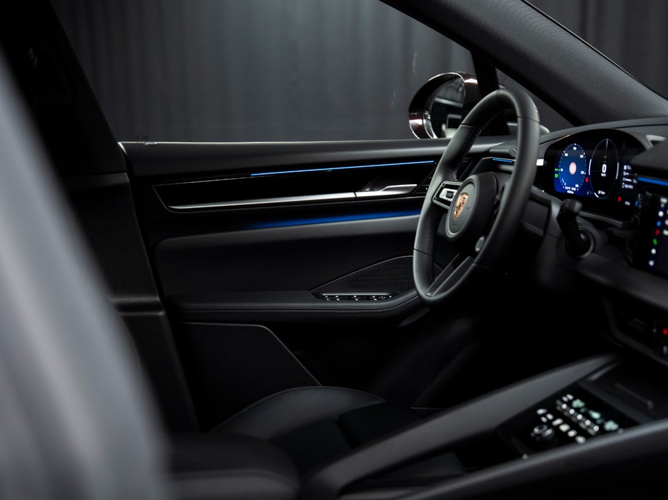 Porsche Macan 5d