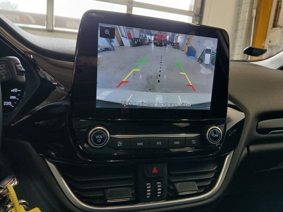 Ford Fiesta 1,0 EcoBoost mHEV Titanium 5d