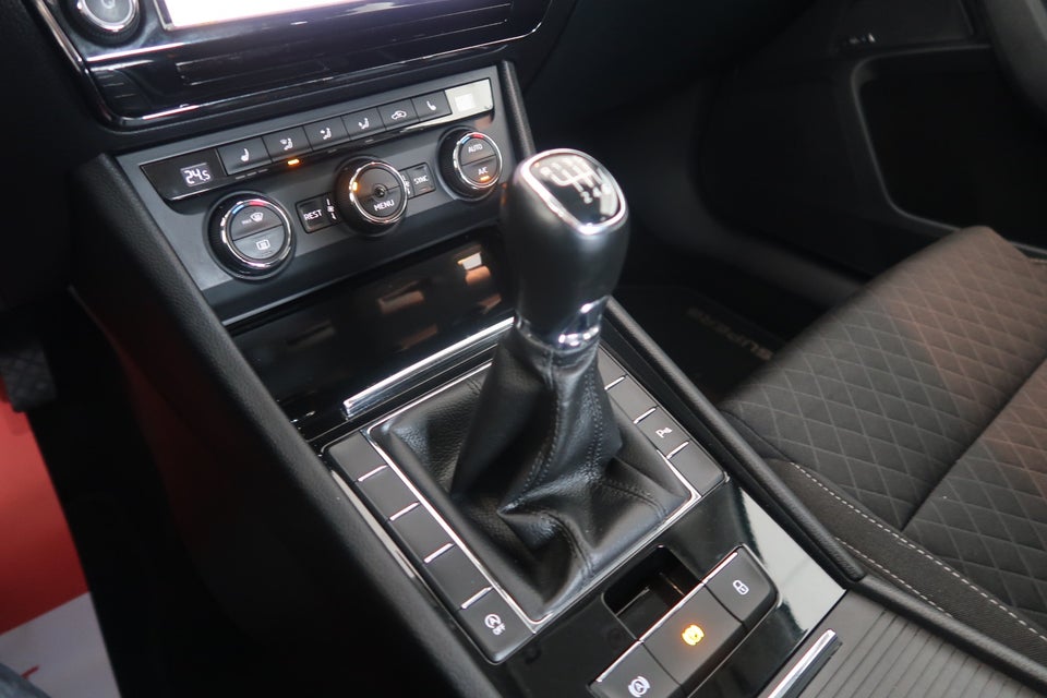 Skoda Superb 1,4 TSi 150 Style 5d