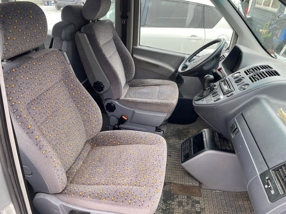 Mercedes V230 2,3 aut. 4d