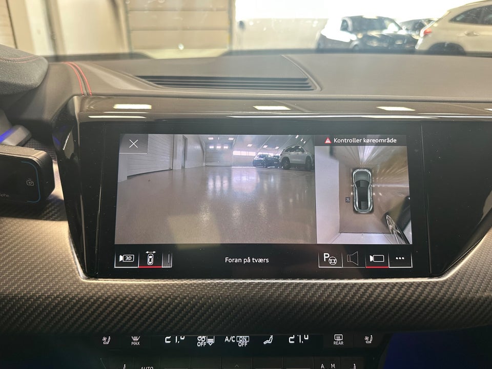 Audi RS e-tron GT quattro 4d