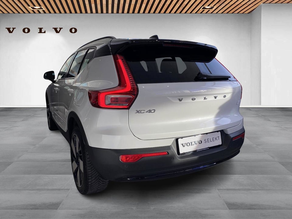 Volvo XC40 ReCharge Twin Ultimate 5d