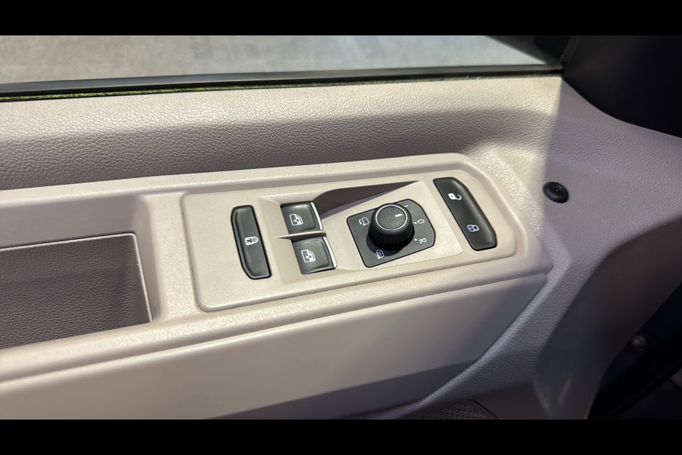 VW Multivan 1,4 eHybrid DSG lang