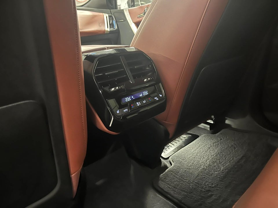 BMW iX xDrive40 Sport 5d