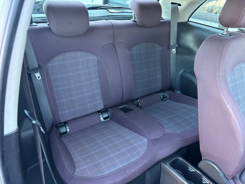 Opel Adam 1,4 87 Glam 3d