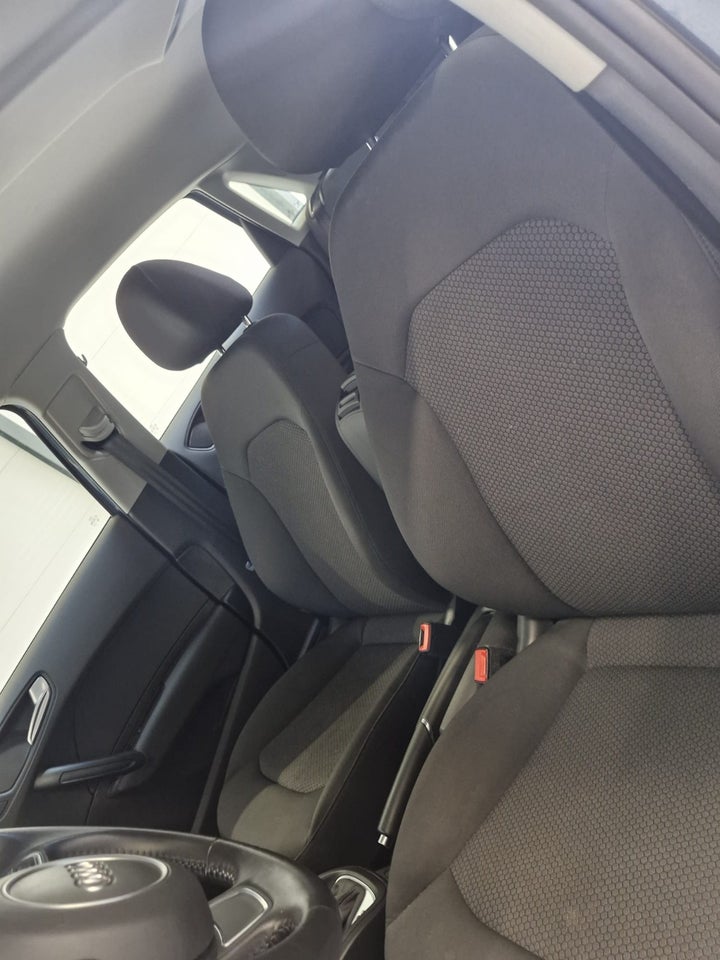 Audi A1 1,0 TFSi 95 Sportback S-tr. 5d