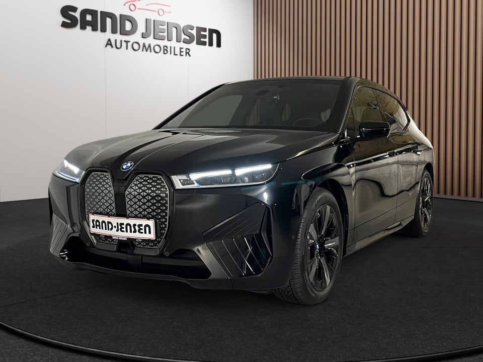 BMW iX xDrive50 Supercharged 5d