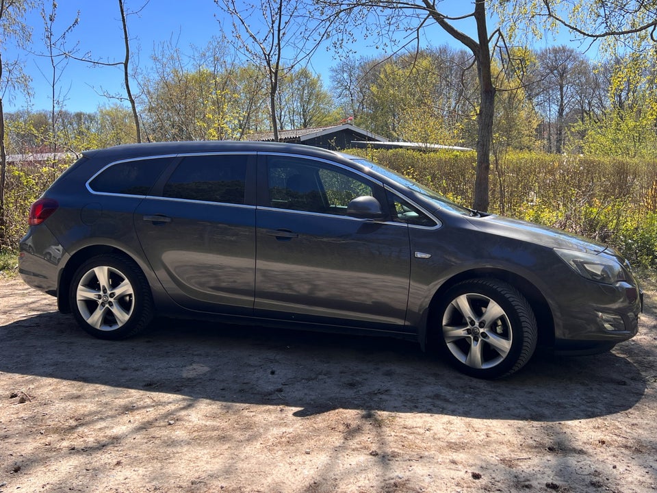 Opel Astra 1,4 T 140 Sport Sports Tourer 5d