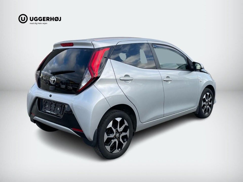 Toyota Aygo 1,0 VVT-i x-pose 5d
