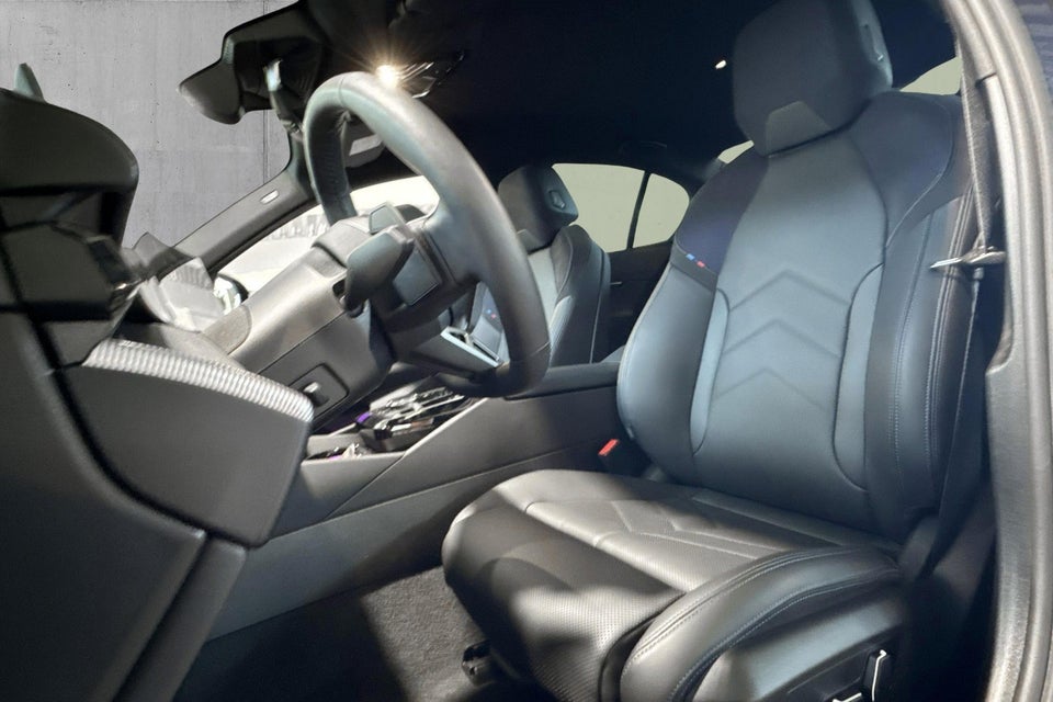 BMW i5 eDrive40 M-Sport 4d