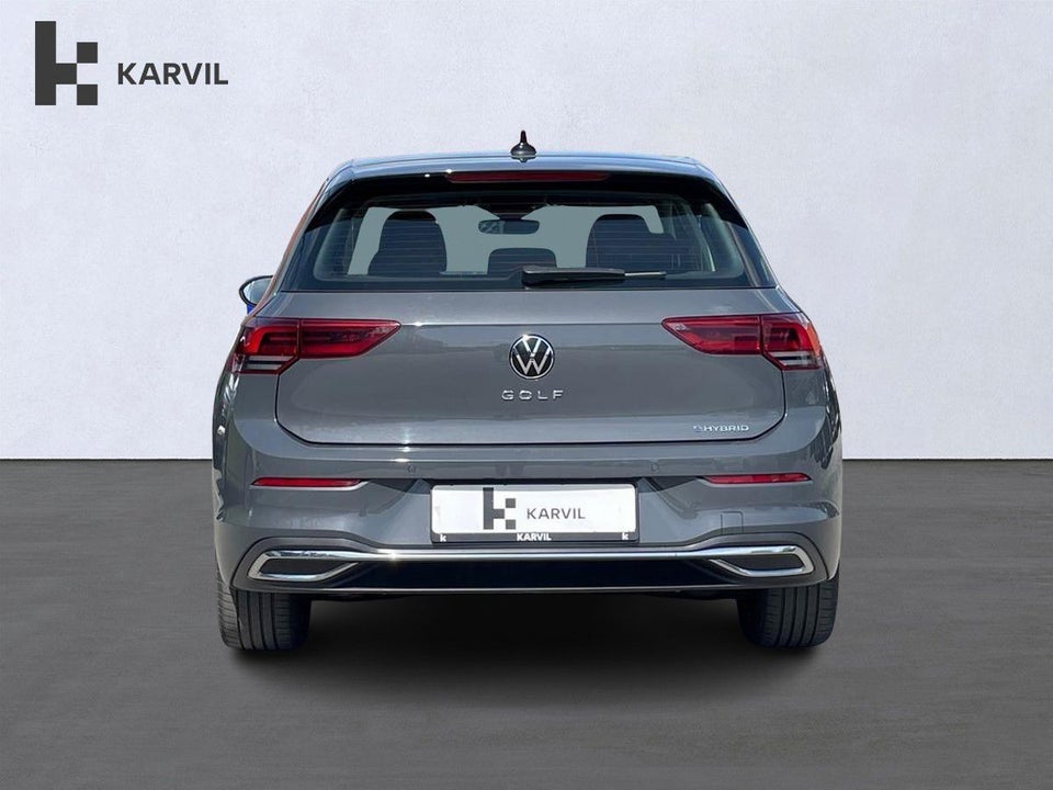 VW Golf VIII 1,4 eHybrid DSG 5d