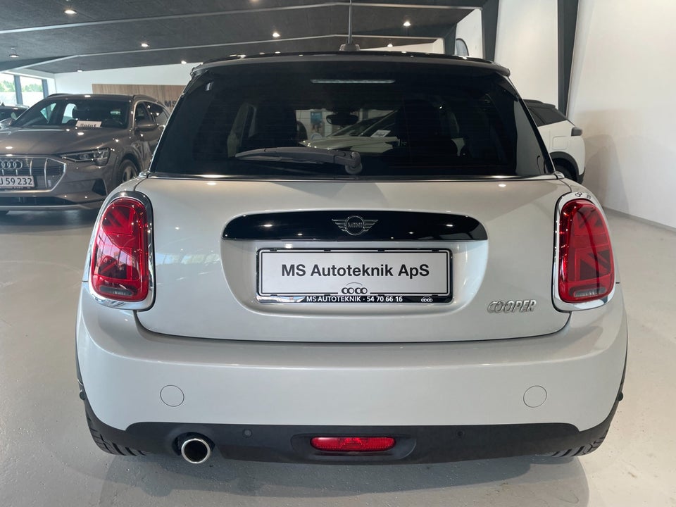 MINI Cooper 1,5 Essential aut. 3d