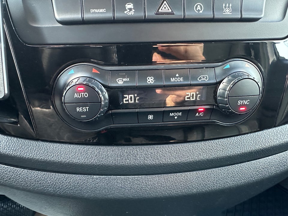 Mercedes Vito 119 2,0 CDi Kassevogn aut. L RWD