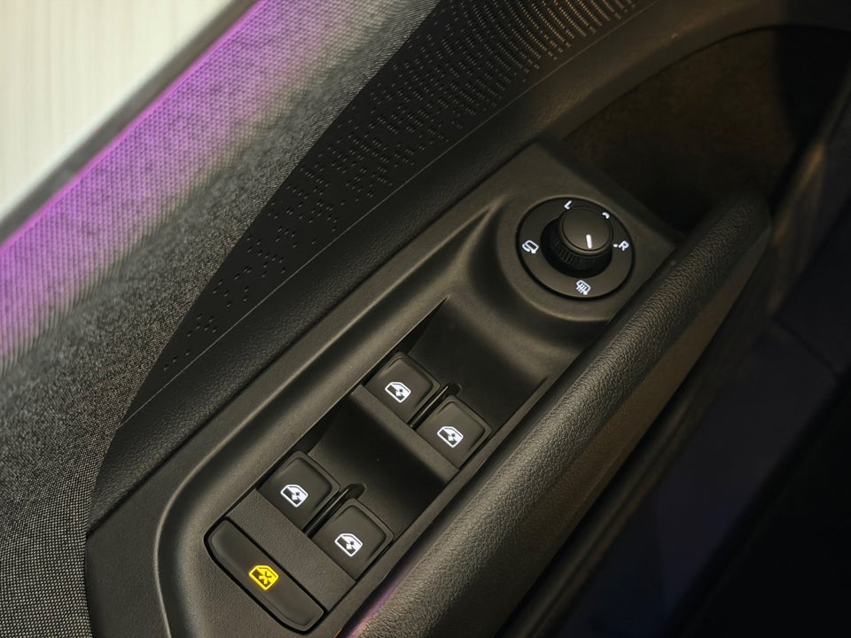 Skoda Enyaq 80 iV Plus Loft 5d