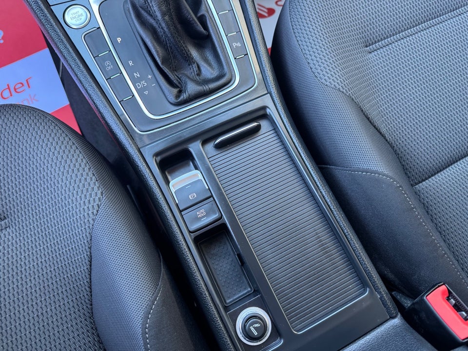 VW Golf VII 1,5 TSi 130 Comfortline Variant DSG 5d