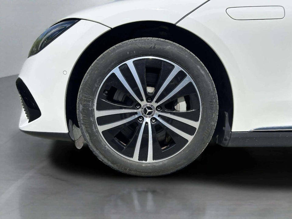 Mercedes EQE300 Avantgarde 4d