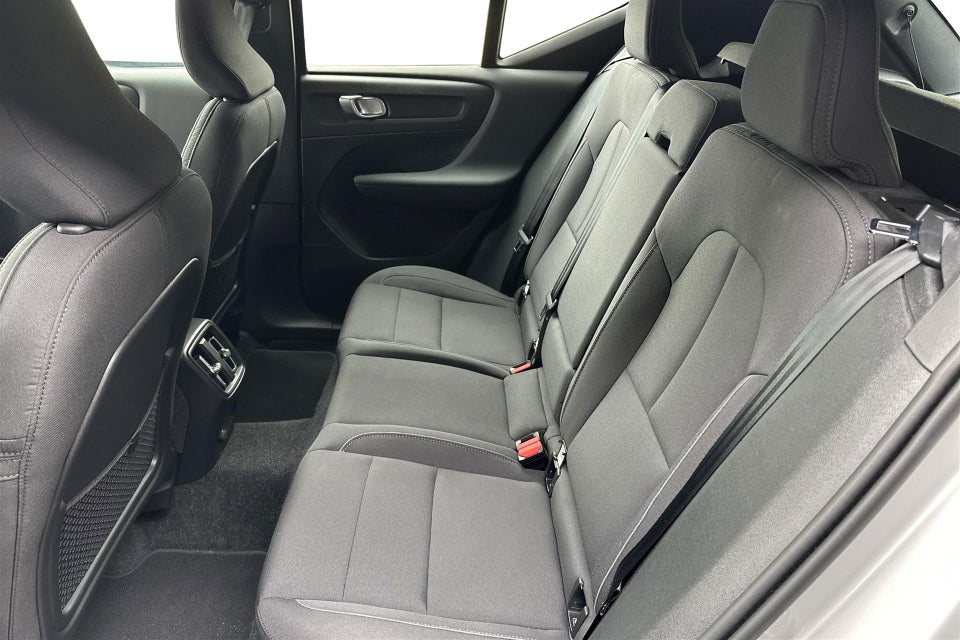 Volvo XC40 ReCharge Extended Range Plus 5d