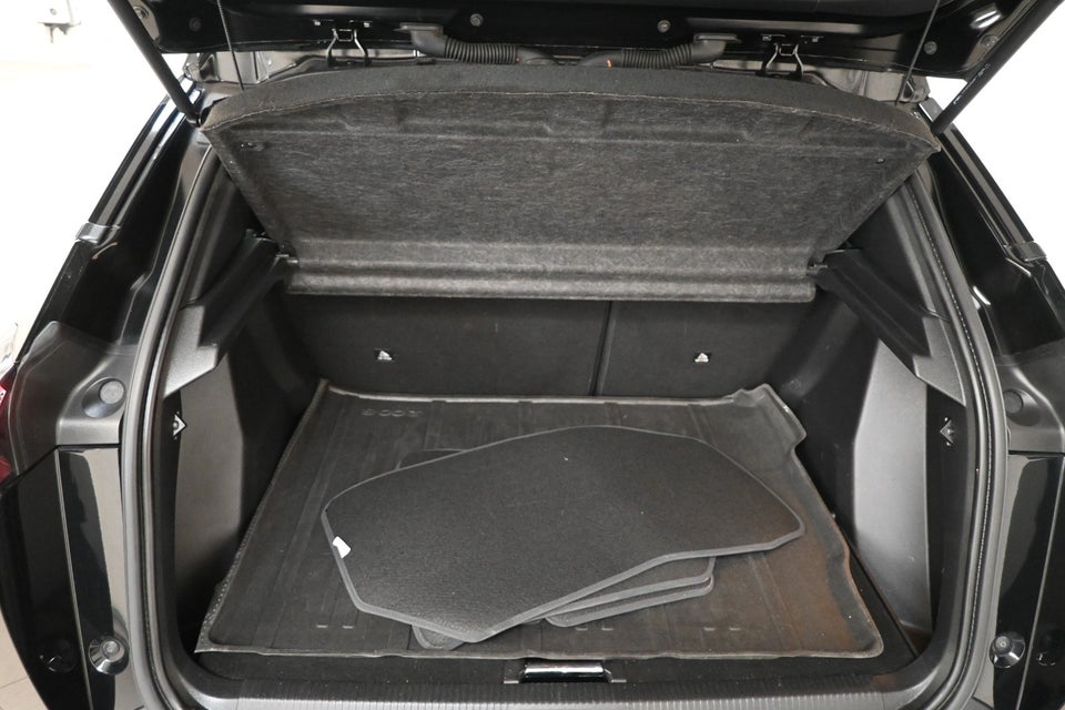 Peugeot 2008 1,5 BlueHDi 130 GT Line EAT8 5d